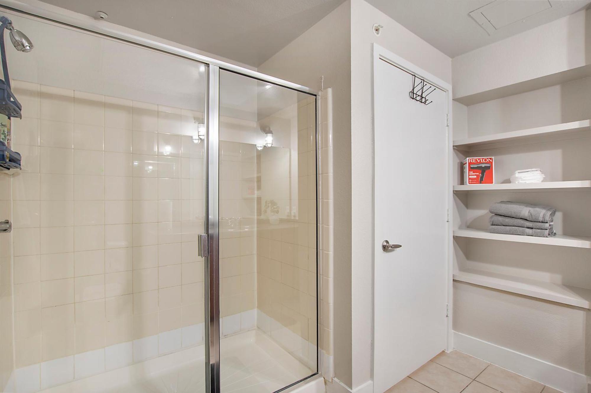 Cowboy Live, Laugh, & Loft Fort Worth 2 Bedroom Loft Downtown מראה חיצוני תמונה